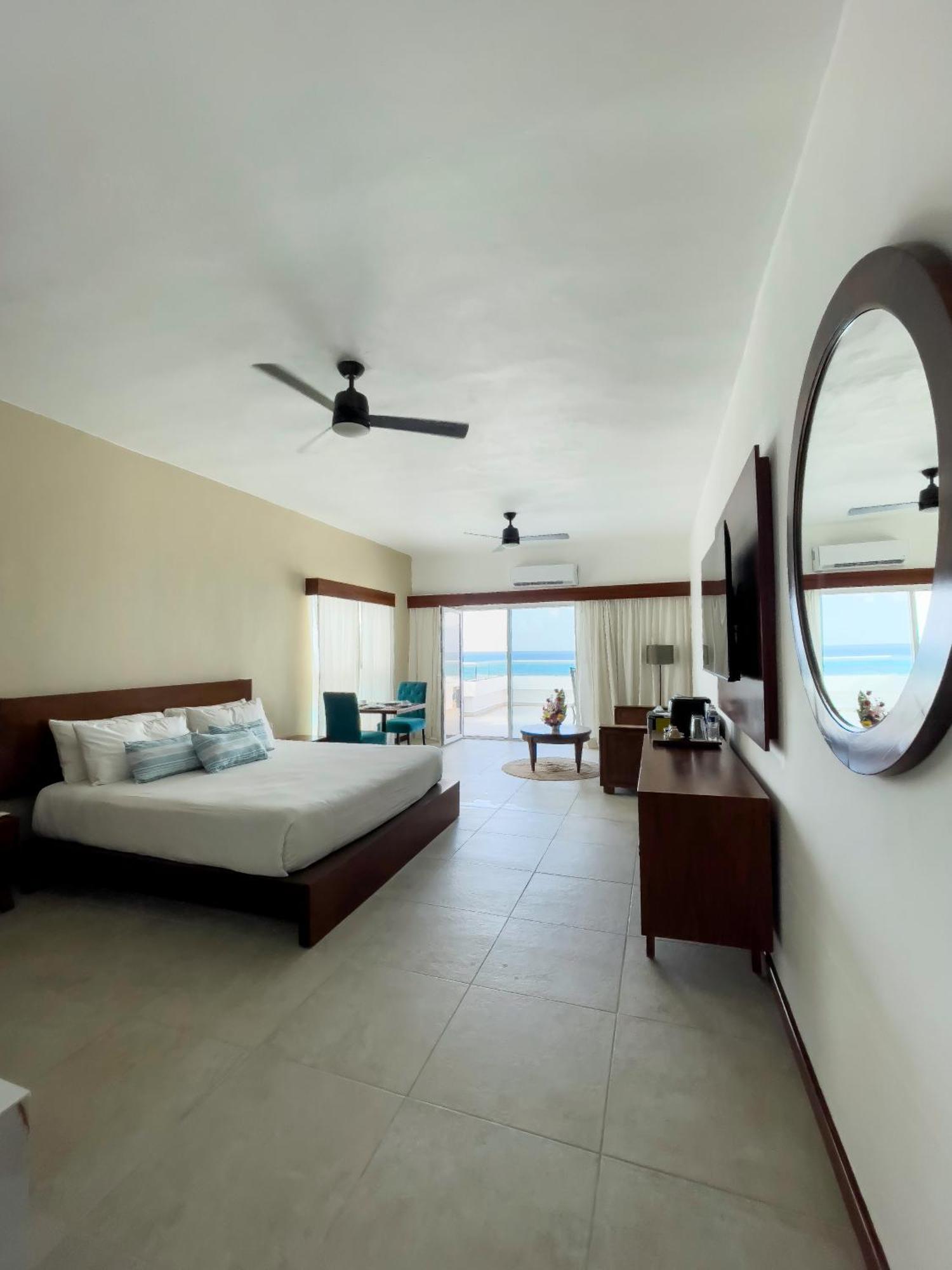 The Mint Hotel 5*